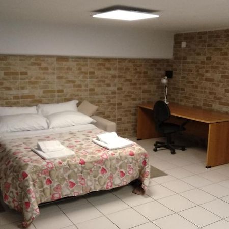 Monolocale Via Leopardi Hotel Пескара Екстериор снимка